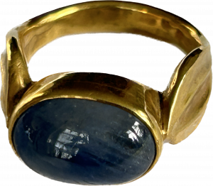 Saphir Ring