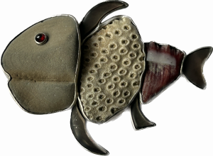 Brosche Korallenbeißer